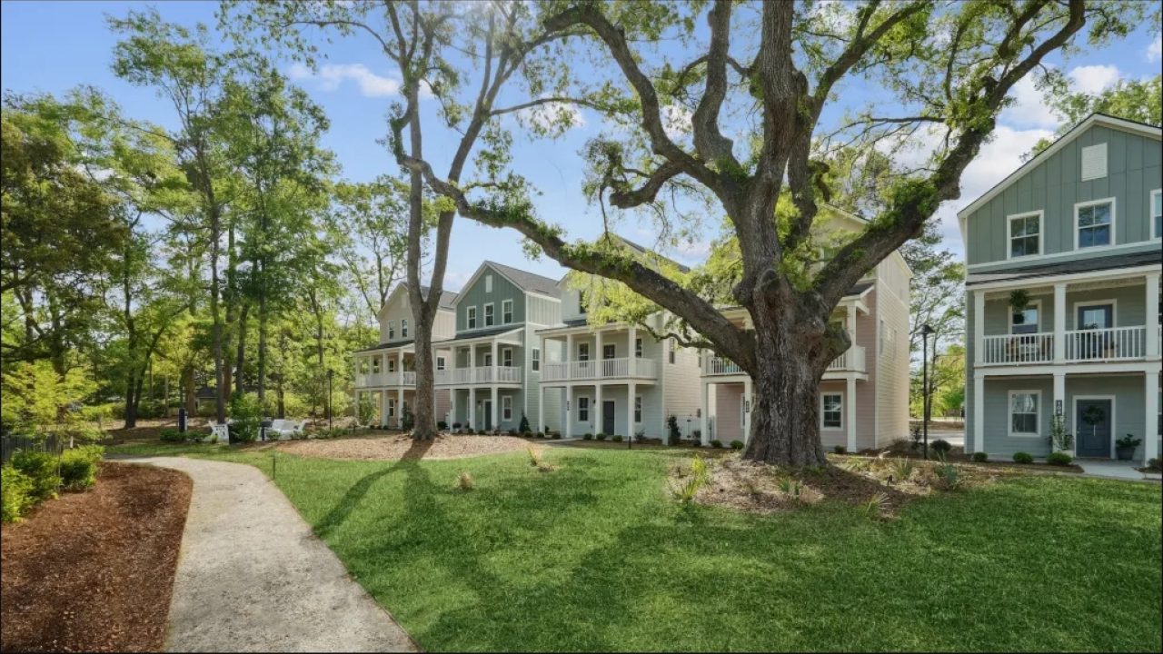 Middleburg's Hamlet Maybank Wins 2025 Build-to-Rent Award